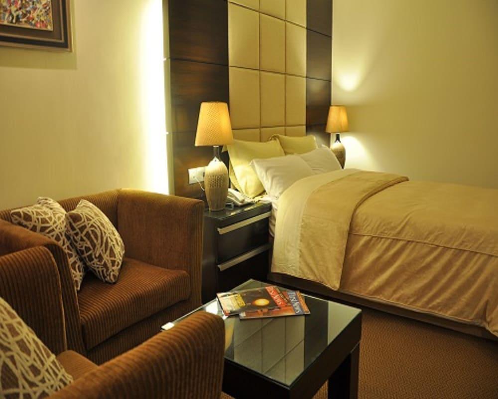 Hotel Agrabad จิตตะกอง ภายนอก รูปภาพ