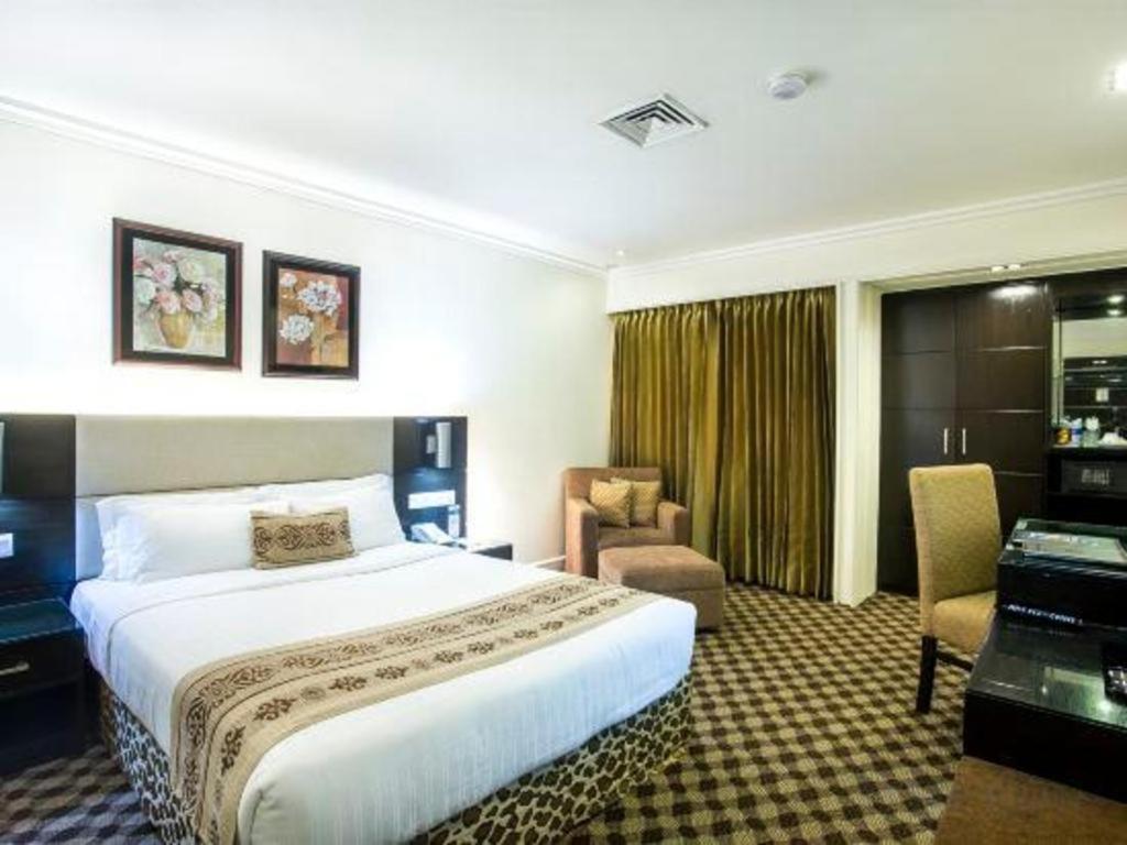 Hotel Agrabad จิตตะกอง ภายนอก รูปภาพ