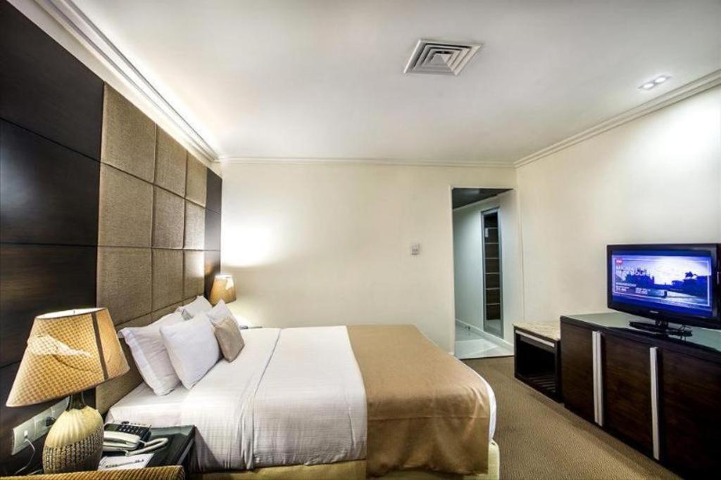 Hotel Agrabad จิตตะกอง ภายนอก รูปภาพ
