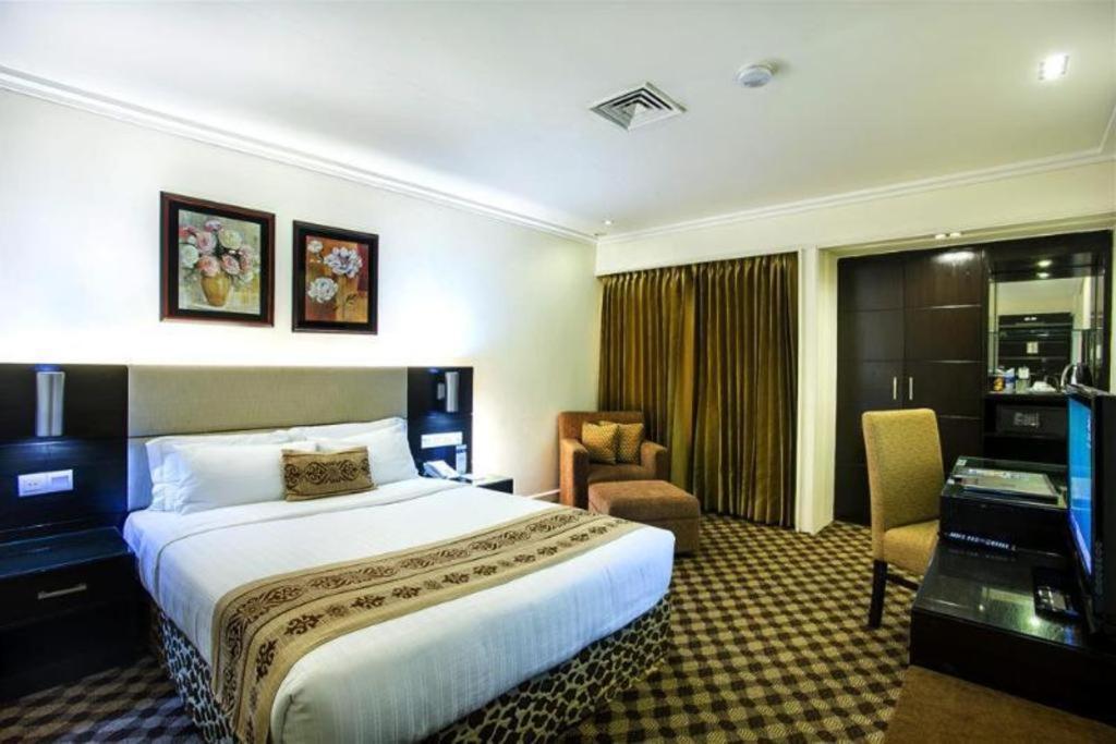 Hotel Agrabad จิตตะกอง ภายนอก รูปภาพ